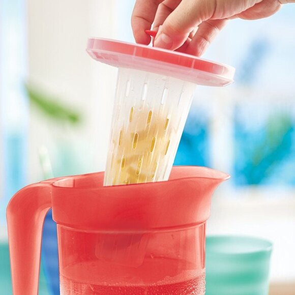 New Tupperware 2 qt. Pitcher with Infuser - Picture 2 of 2